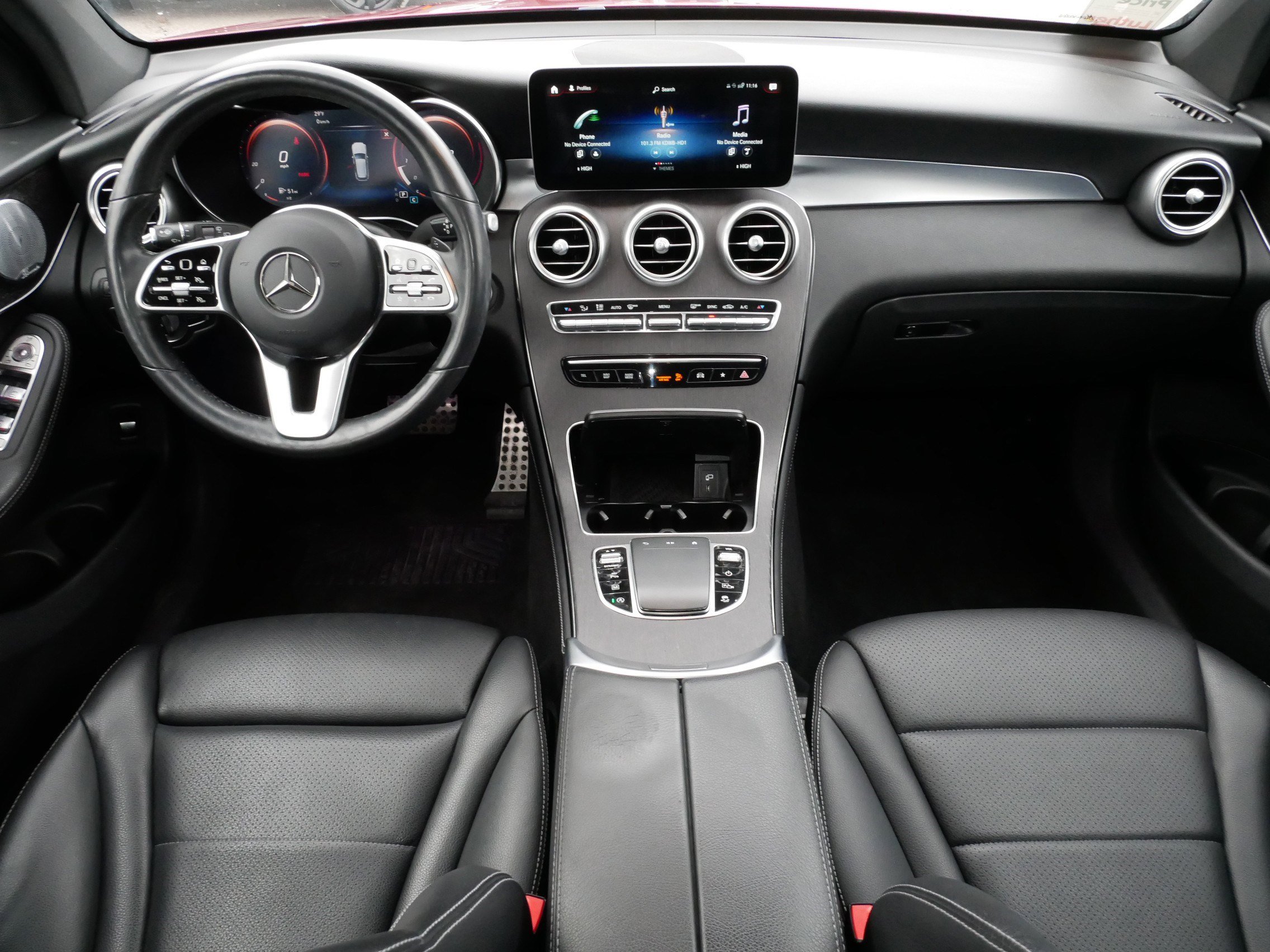 Used 2021 Mercedes-Benz GLC 300 4MATIC image 10