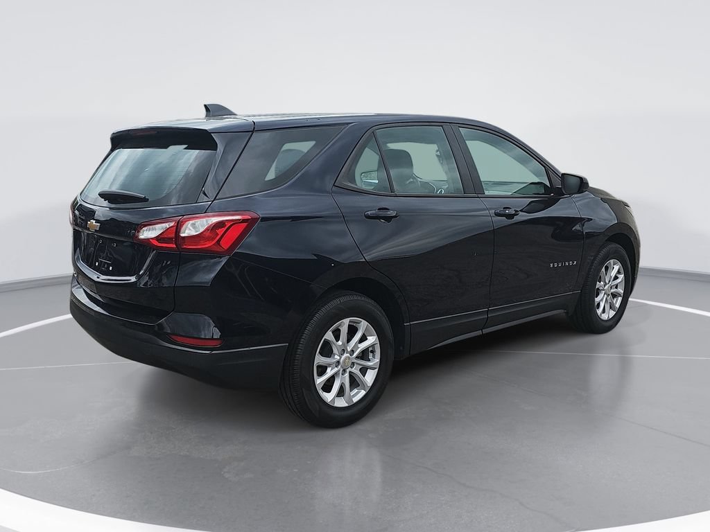 Certified 2021 Chevrolet Equinox LS FWD image 3