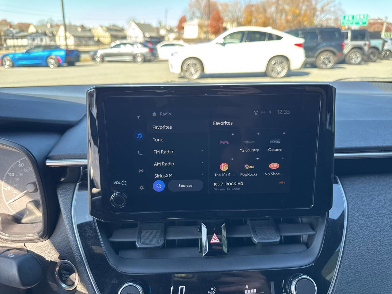 Used 2024 Toyota Corolla SE image 16