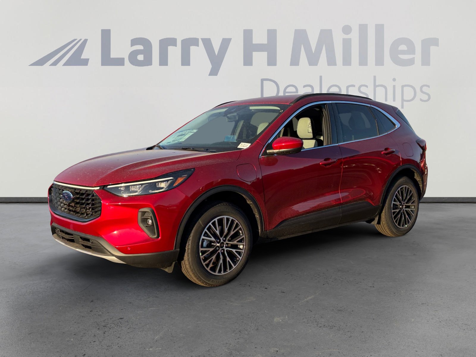 New 2026 Ford Escape SE w/ PHEV Premium Package FWD image 1