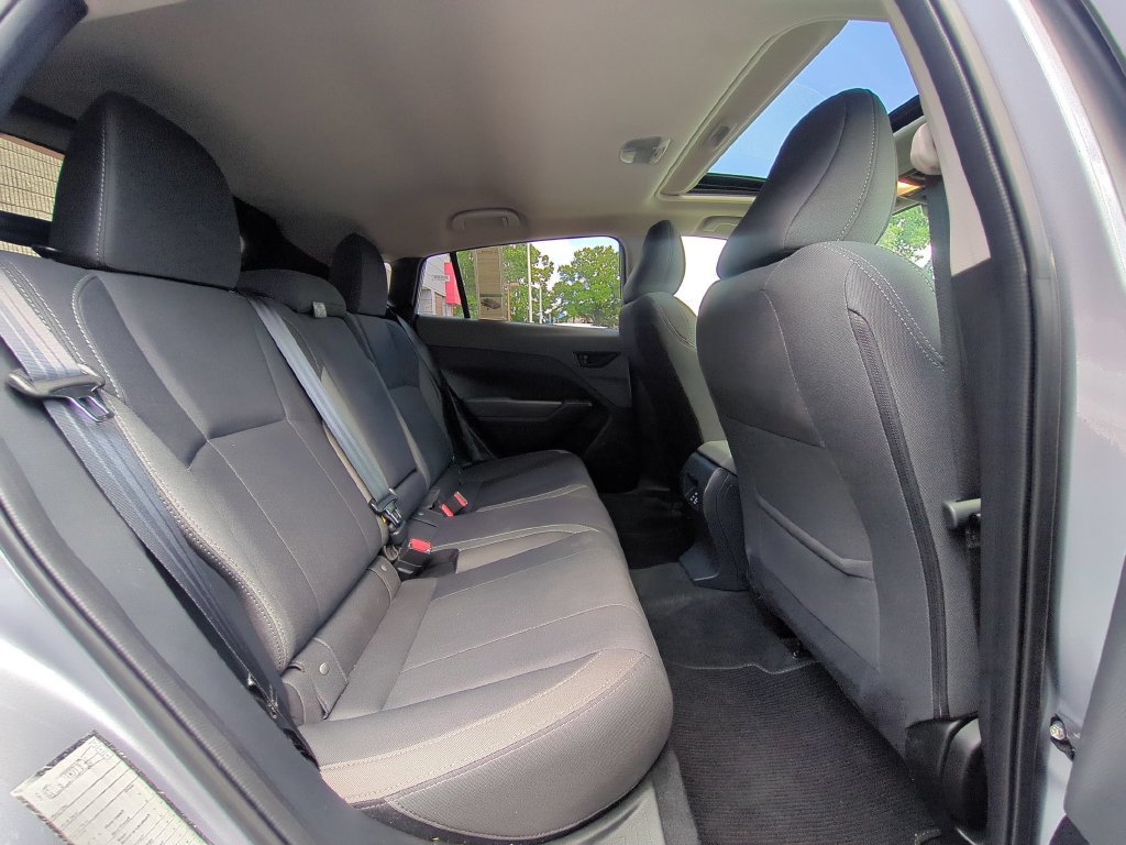 Used 2025 Subaru Crosstrek 2.5i Premium AWD/4WD image 29