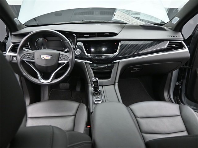 Certified 2025 Cadillac XT6 Premium Luxury image 25