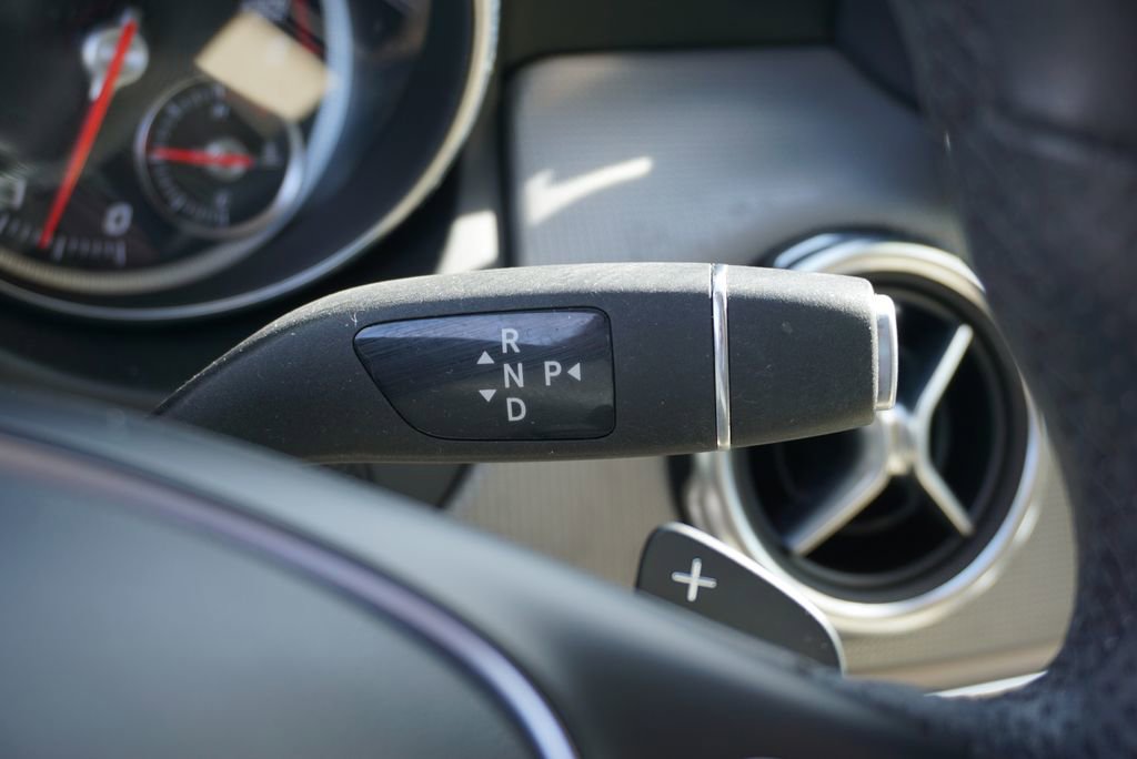 Used 2019 Mercedes-Benz GLA 250 4MATIC image 17