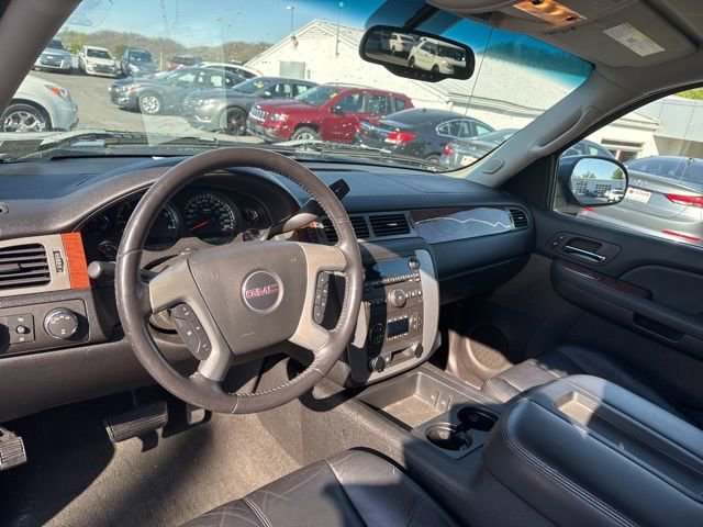 Used 2008 GMC Sierra 1500 SLT w/ SLT Preferred Package image 12