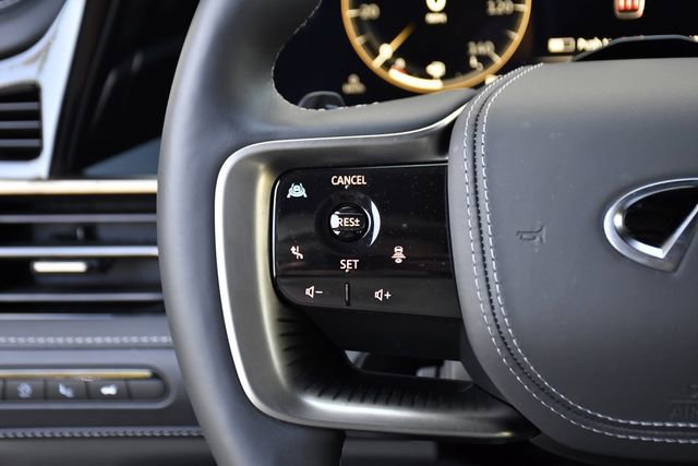 Used 2025 INFINITI QX80 Autograph image 8