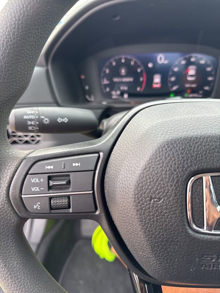 Used 2025 Honda Accord LX image 20