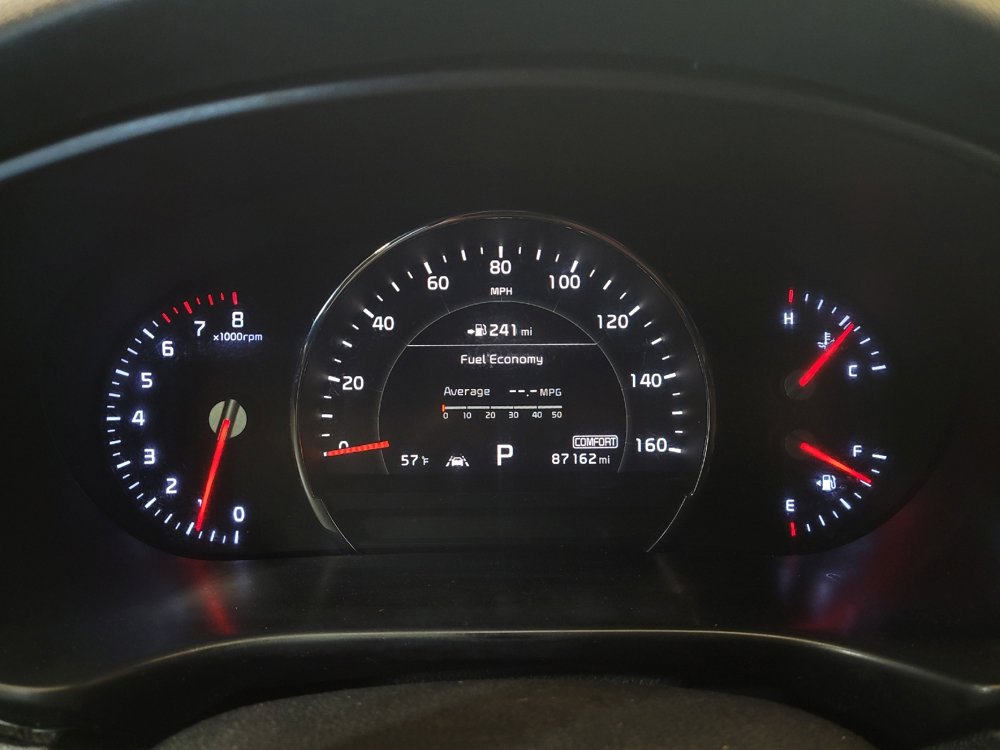 Used 2019 Kia Sorento SX image 23