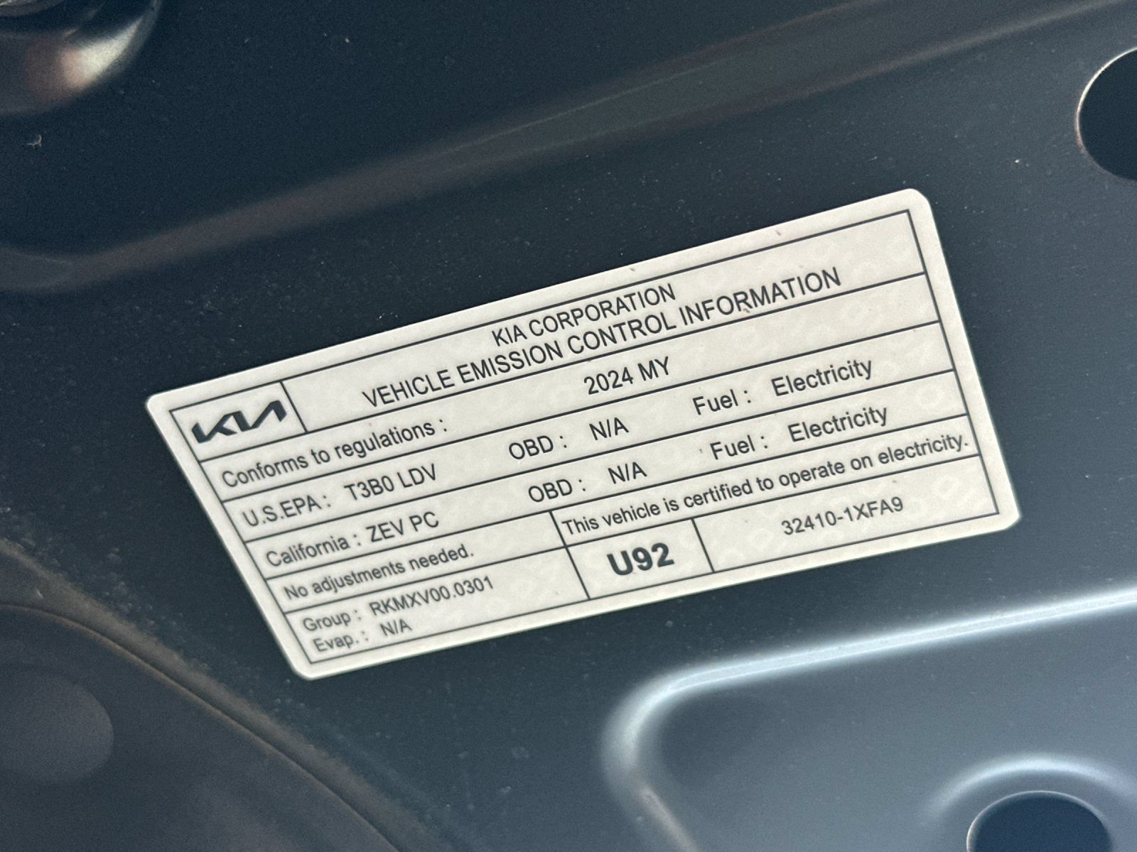 Certified 2024 Kia EV9 Light Long Range RWD image 38