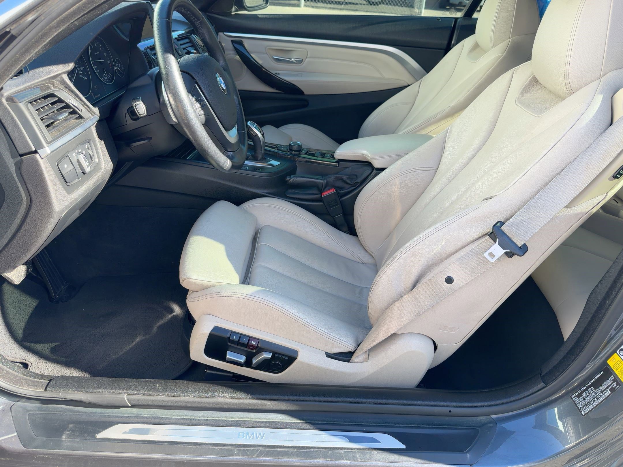 Used 2016 BMW 428i Convertible image 4