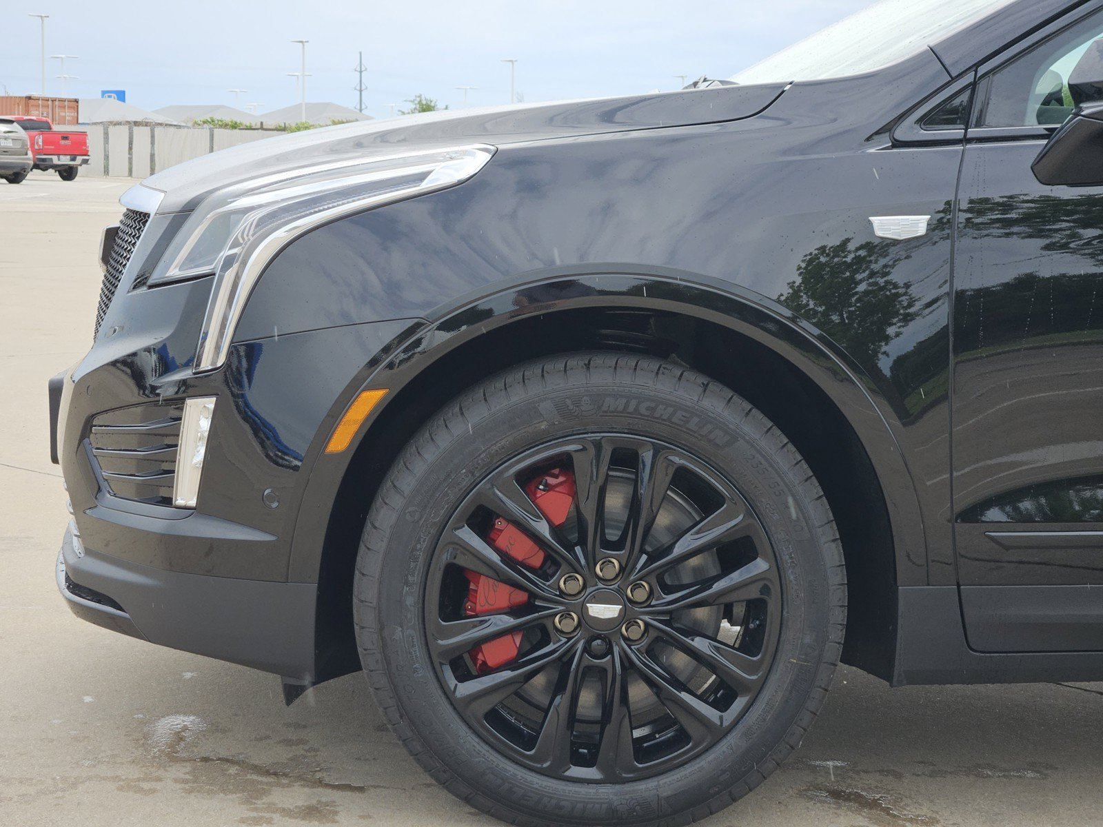 New 2026 Cadillac XT5 Sportv w/ LPO, Onyx Lite Package AWD/4WD image 6