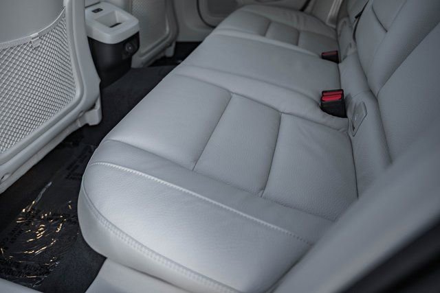 New 2026 Volvo V60 B5 Cross Country Plus w/ Protection Package Premier image 30