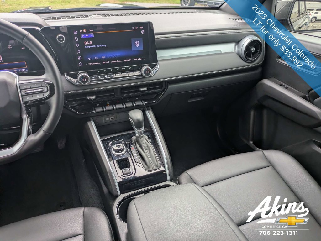 Used 2023 Chevrolet Colorado LT w/ LT Convenience Package III AWD/4WD image 18