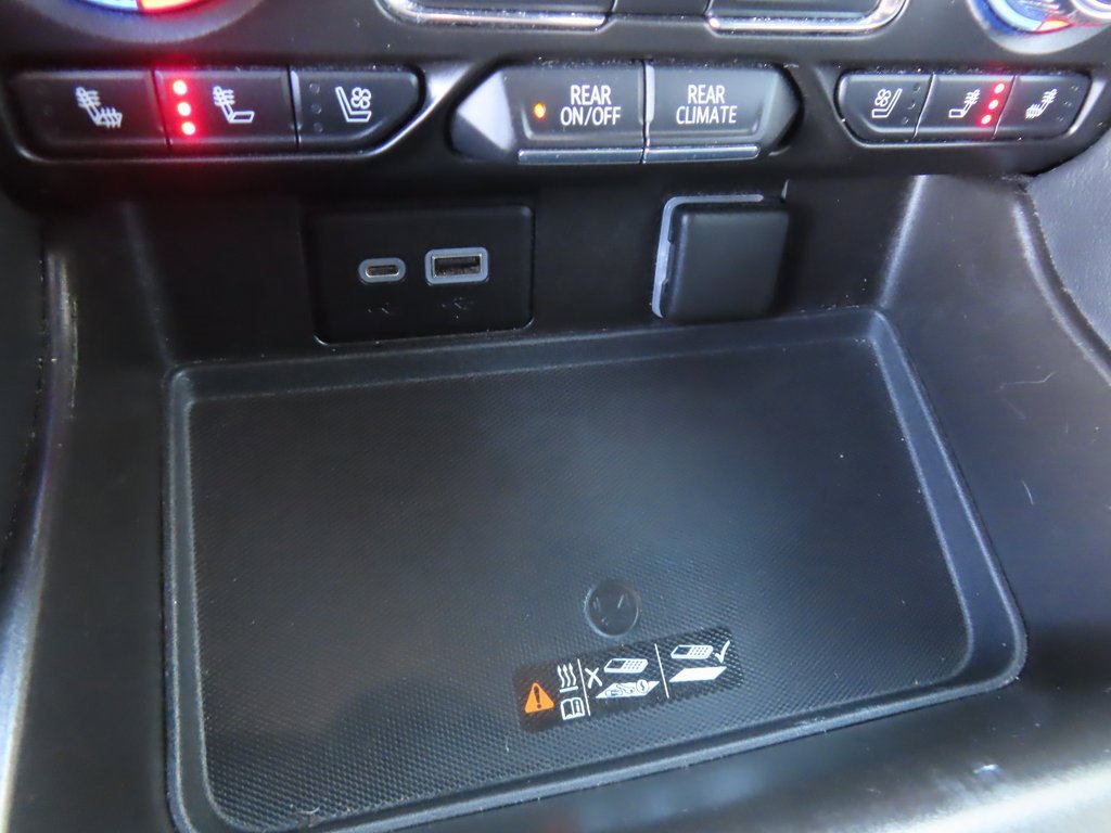 Used 2021 GMC Yukon XL SLT image 9