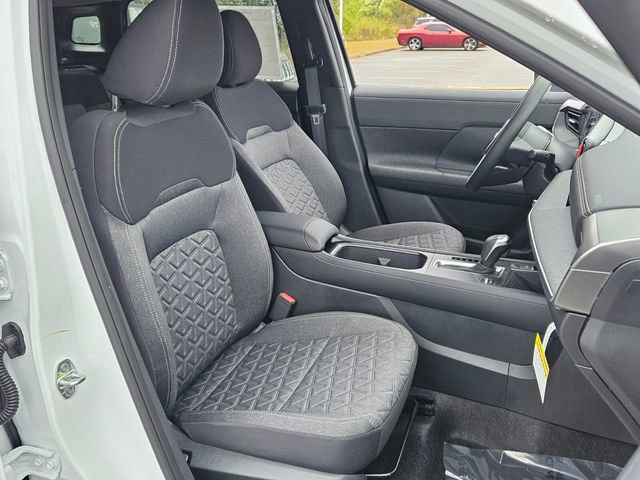 New 2026 Nissan Kicks SV image 16