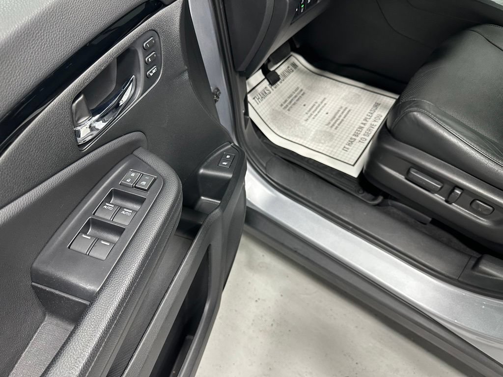 Used 2019 Honda Pilot Elite image 9
