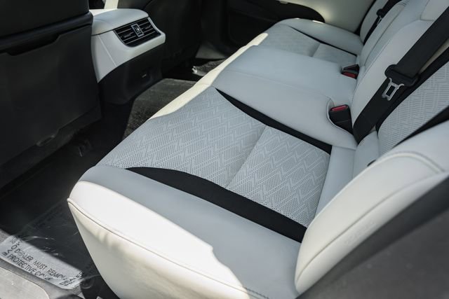 Used 2020 Lexus LS 500 F Sport AWD/4WD image 38