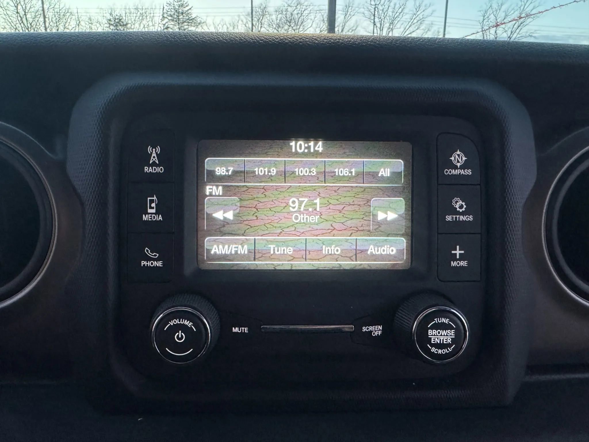 Used 2018 Jeep Wrangler Unlimited Sport S image 24