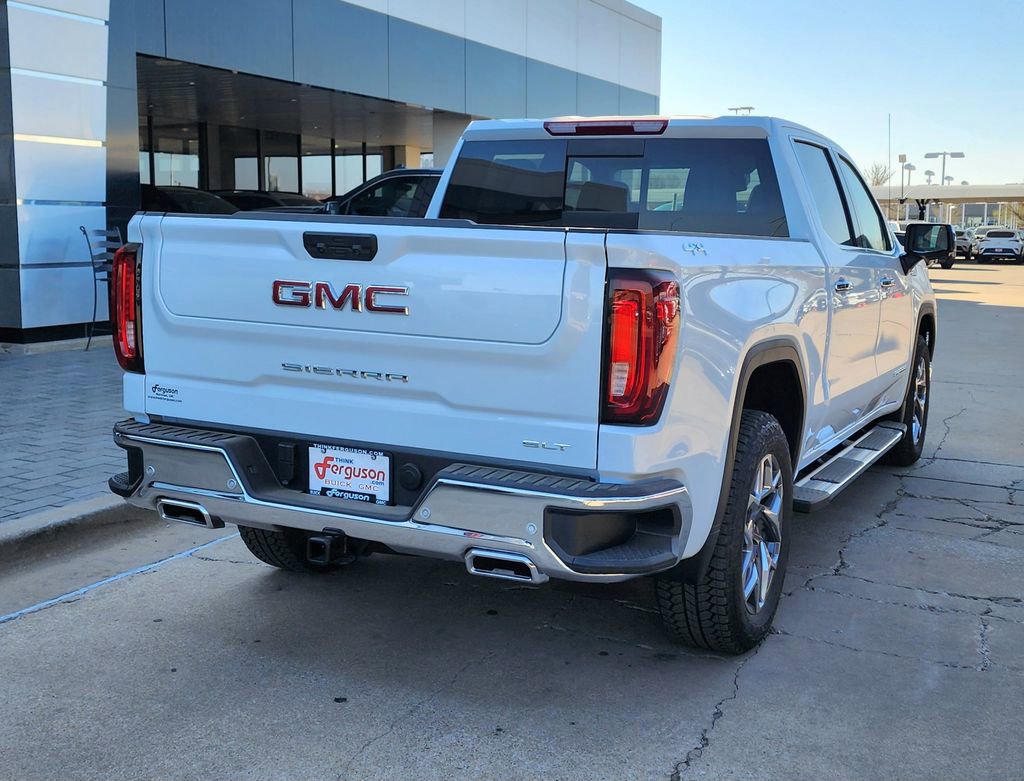 New 2026 GMC Sierra 1500 SLT image 4