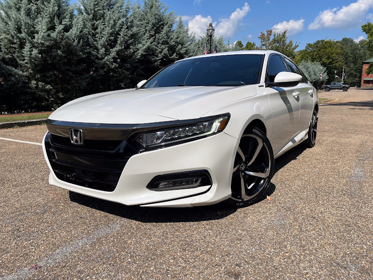 Used 2018 Honda Accord Sport image 46