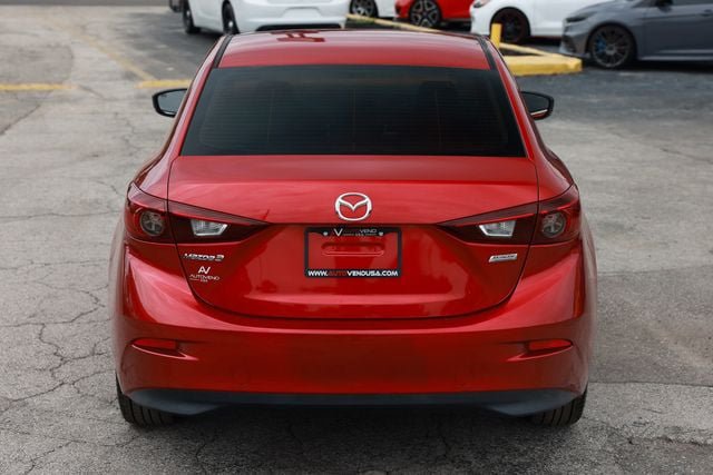 Used 2017 MAZDA MAZDA3 Touring FWD image 12