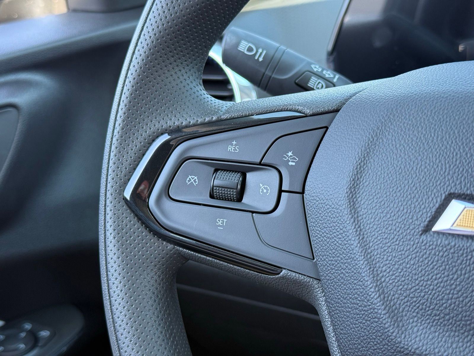 New 2026 Chevrolet Trax LT w/ LPO, Blackout Package image 22