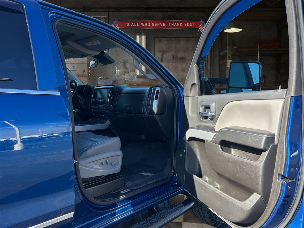 Used 2019 Chevrolet Silverado 2500 LTZ w/ Duramax Plus Package image 17