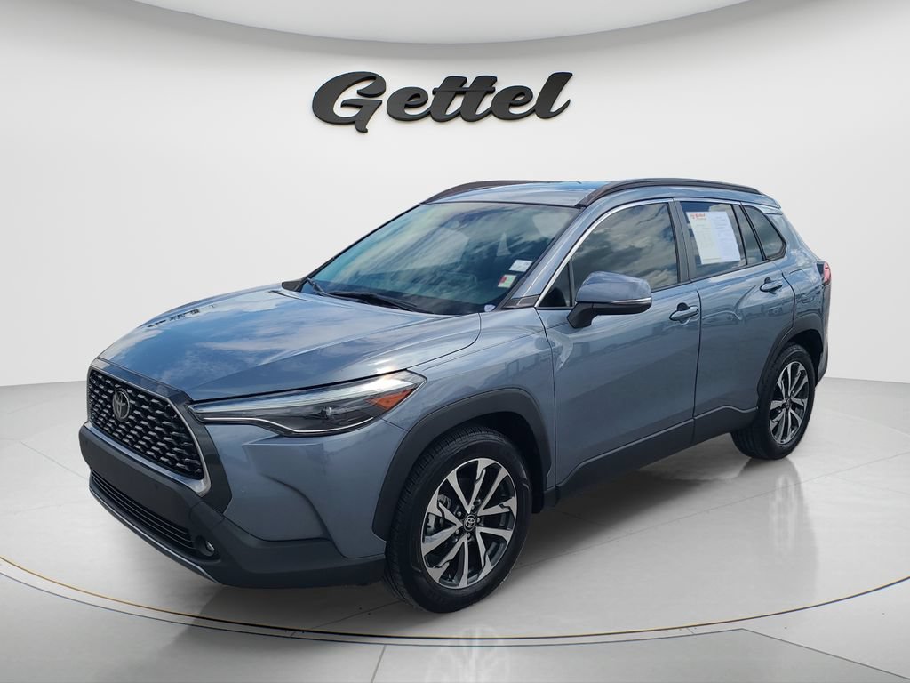 Certified 2023 Toyota Corolla Cross XLE w/ Convenience Package