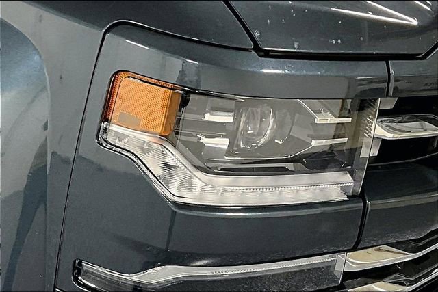Used 2017 Chevrolet Silverado 1500 LTZ Z71 w/ LTZ Plus Package image 26