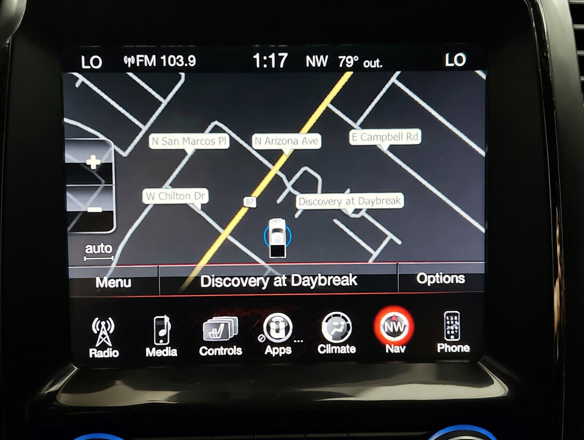 Used 2017 Dodge Durango R/T w/ Technology Group AWD/4WD image 9