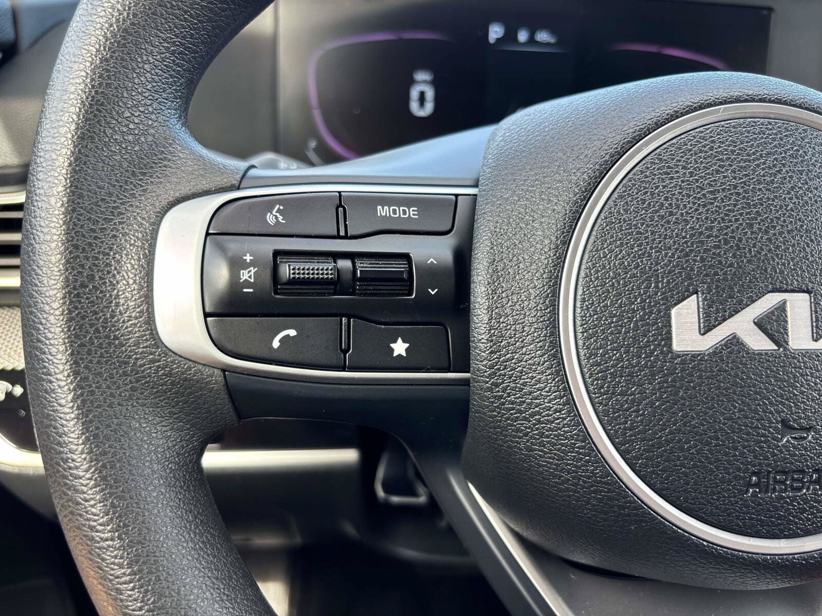 Used 2023 Kia Sportage LX AWD/4WD image 18