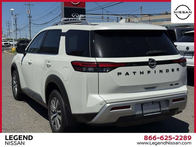 Certified 2023 Nissan Pathfinder SL w/ Black Appearance Package AWD/4WD image 5
