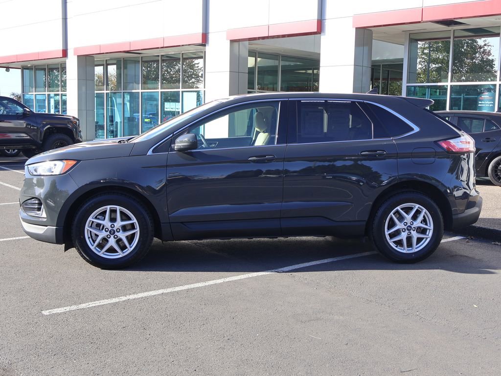 Used 2021 Ford Edge SEL w/ Cargo Accessory Package image 3