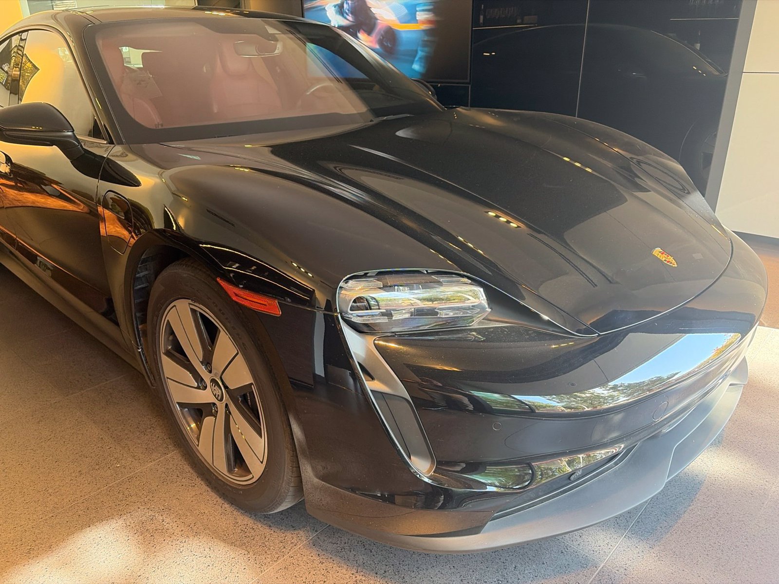 Certified 2023 Porsche Taycan RWD image 3