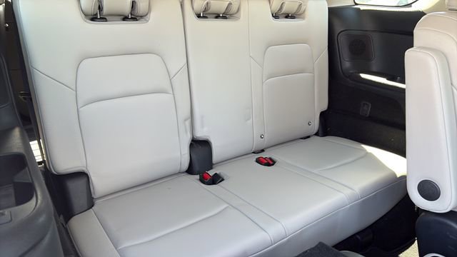 Used 2023 Nissan Pathfinder SL w/ SL Premium Package AWD/4WD image 23
