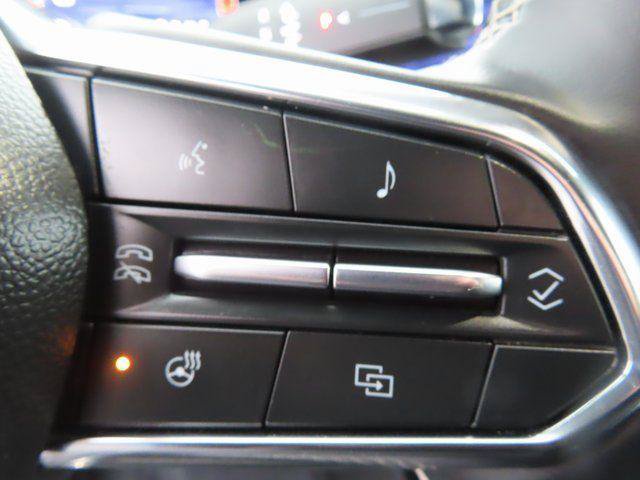 Used 2025 Chevrolet Traverse LT AWD/4WD image 17