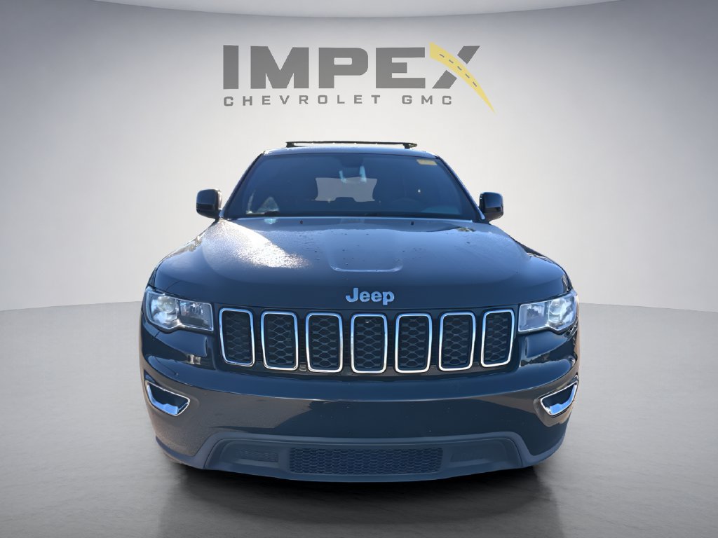 Used 2018 Jeep Grand Cherokee Laredo RWD image 8