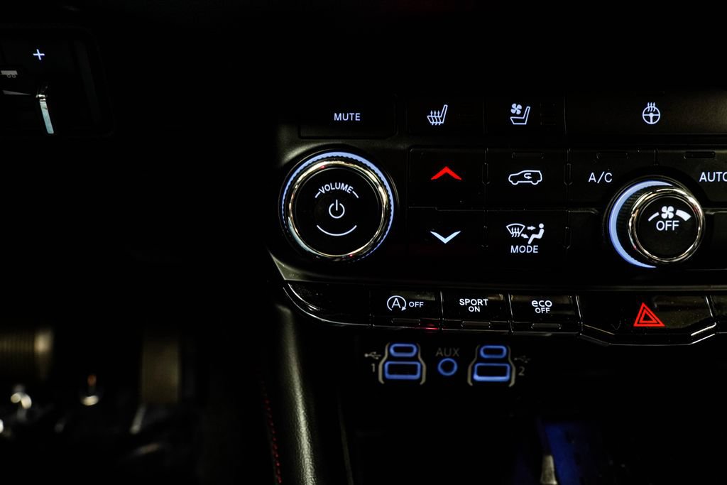 Used 2025 Dodge Durango GT AWD/4WD image 31