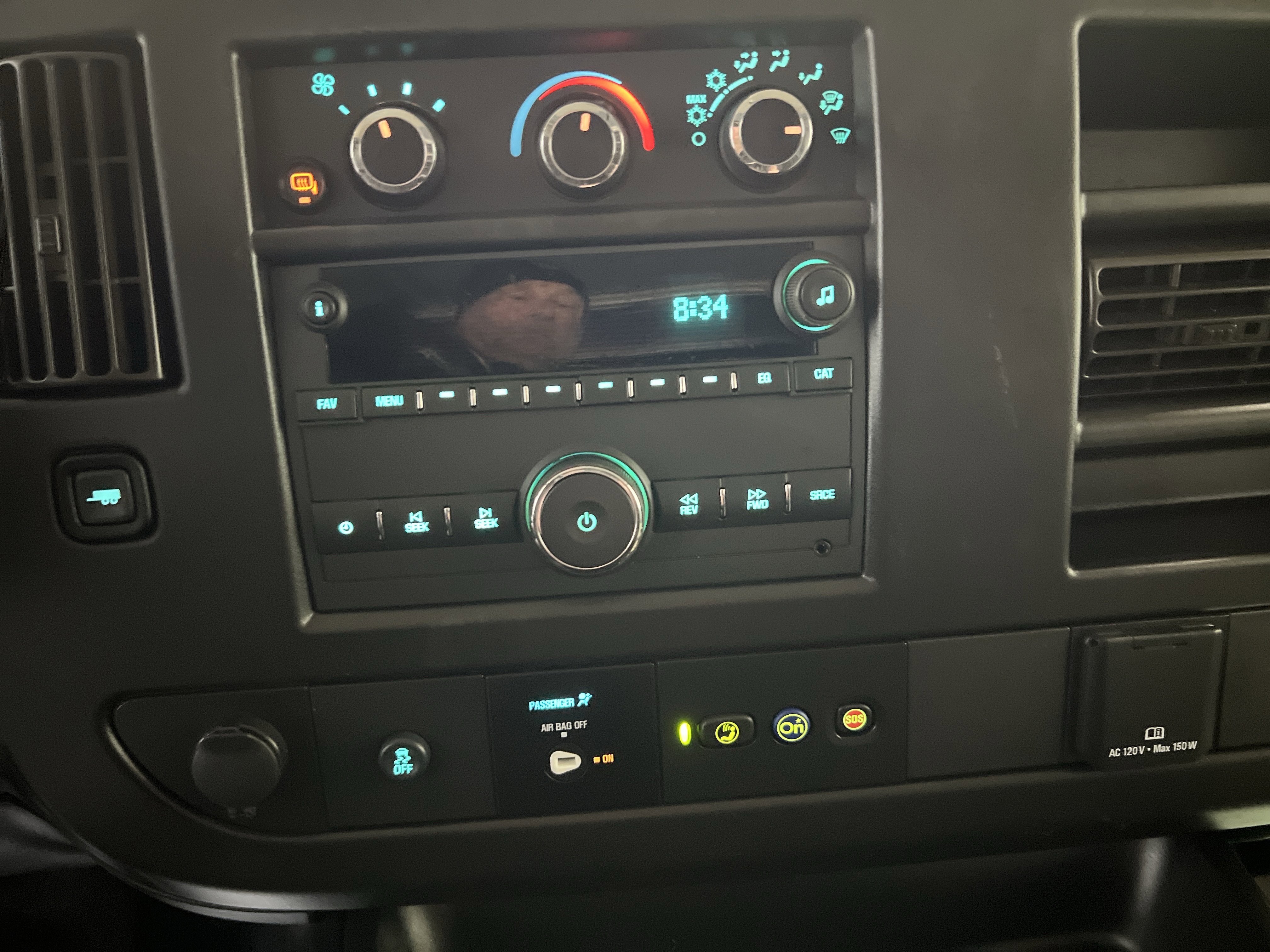 Certified 2023 Chevrolet Express 3500 w/ Driver Convenience Package image 19