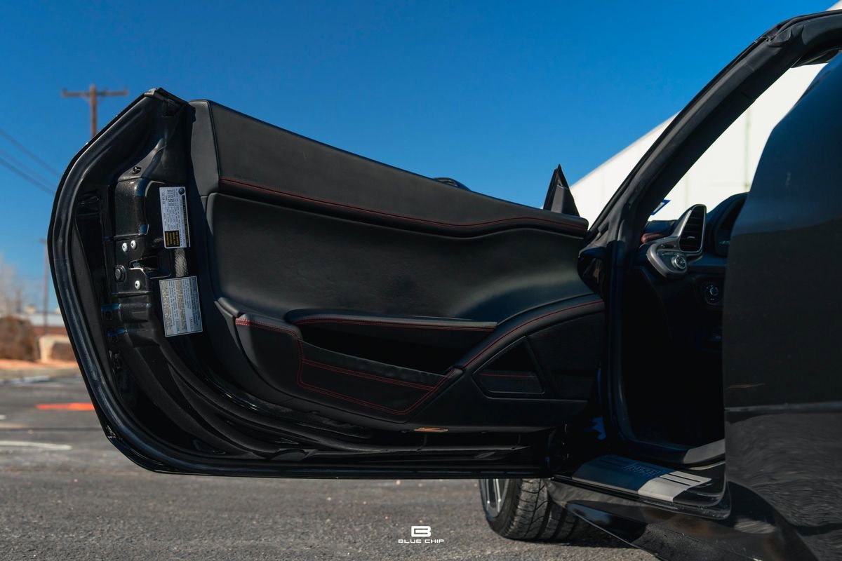 Used 2014 Ferrari 458 Spider image 39