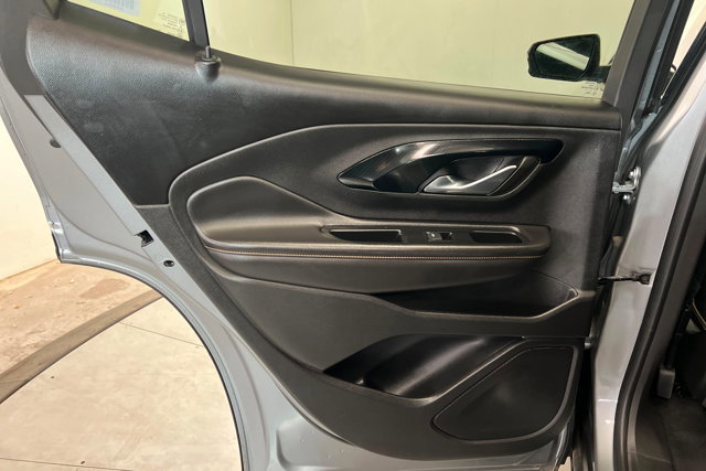 Used 2023 GMC Terrain AT4 AWD/4WD image 18