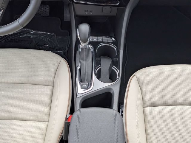 Used 2026 Buick Encore GX Avenir AWD/4WD image 19