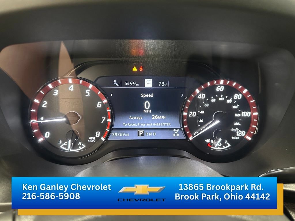 Used 2023 Nissan Titan PRO-4X w/ Pro-4x Convenience Package AWD/4WD image 14