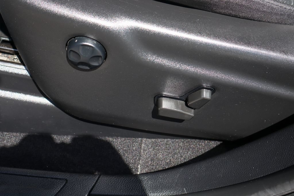 Used 2021 Jeep Grand Cherokee Laredo X RWD image 19