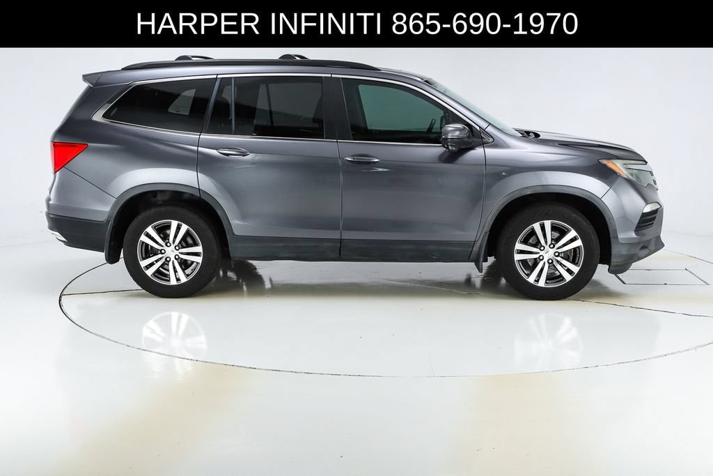 Used 2017 Honda Pilot EX-L image 11
