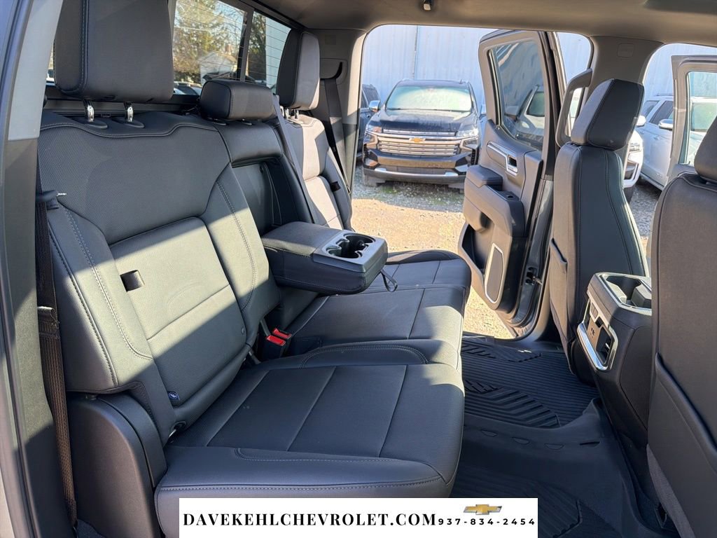 Used 2025 Chevrolet Silverado 1500 LTZ w/ LTZ Premium Package image 22