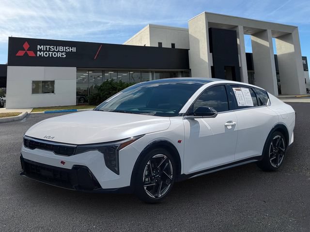Used 2025 Kia K4 GT-Line w/ GT-Line Premium Package FWD image 1