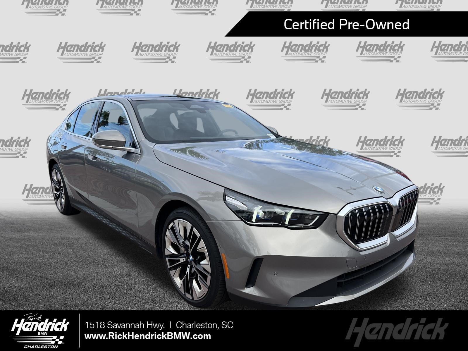 Certified 2026 BMW 540i xDrive AWD/4WD image 1