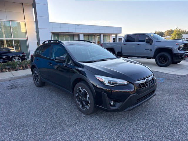 Used 2023 Subaru Crosstrek 2.5i Limited w/ Moonroof Package AWD/4WD image 3