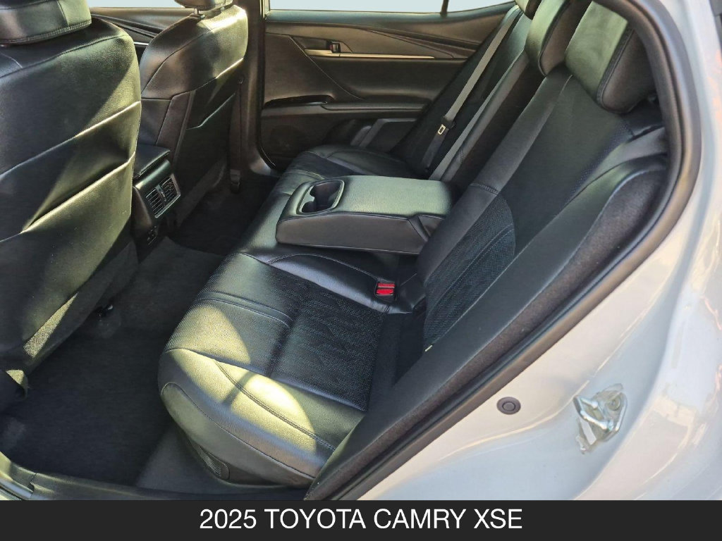 Used 2025 Toyota Camry XSE FWD image 16