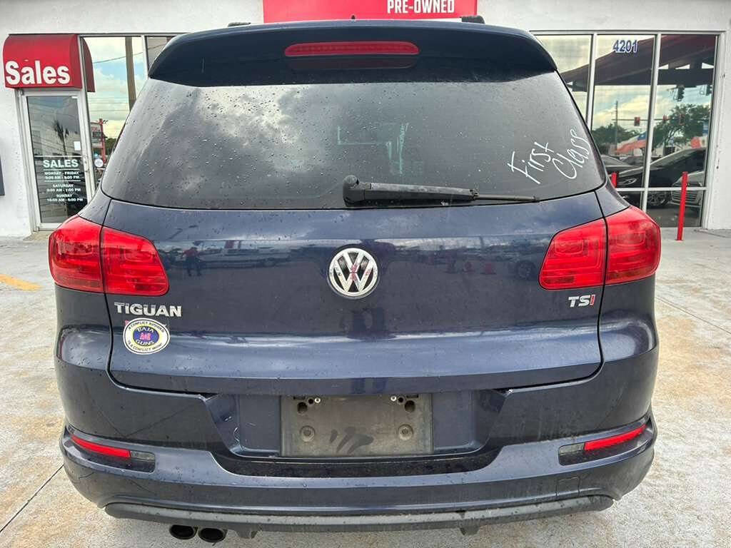 Used 2016 Volkswagen Tiguan R-Line FWD image 11
